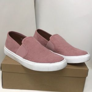 Kaley-01 (D) Perforated Slip on Sneakers